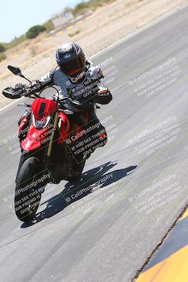 media/May-12-2024-SoCal Trackdays (Sun) [[ad755dc1f9]]/11-Turn 3 Inside (1140am)/